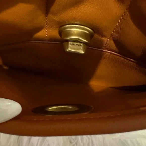 NWT! COACH QUILTED CAMERA BAG